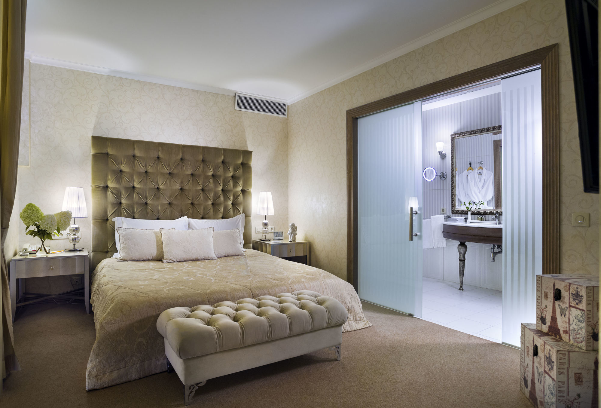 Superior Golf And Spa Resort Harkiv Exterior foto